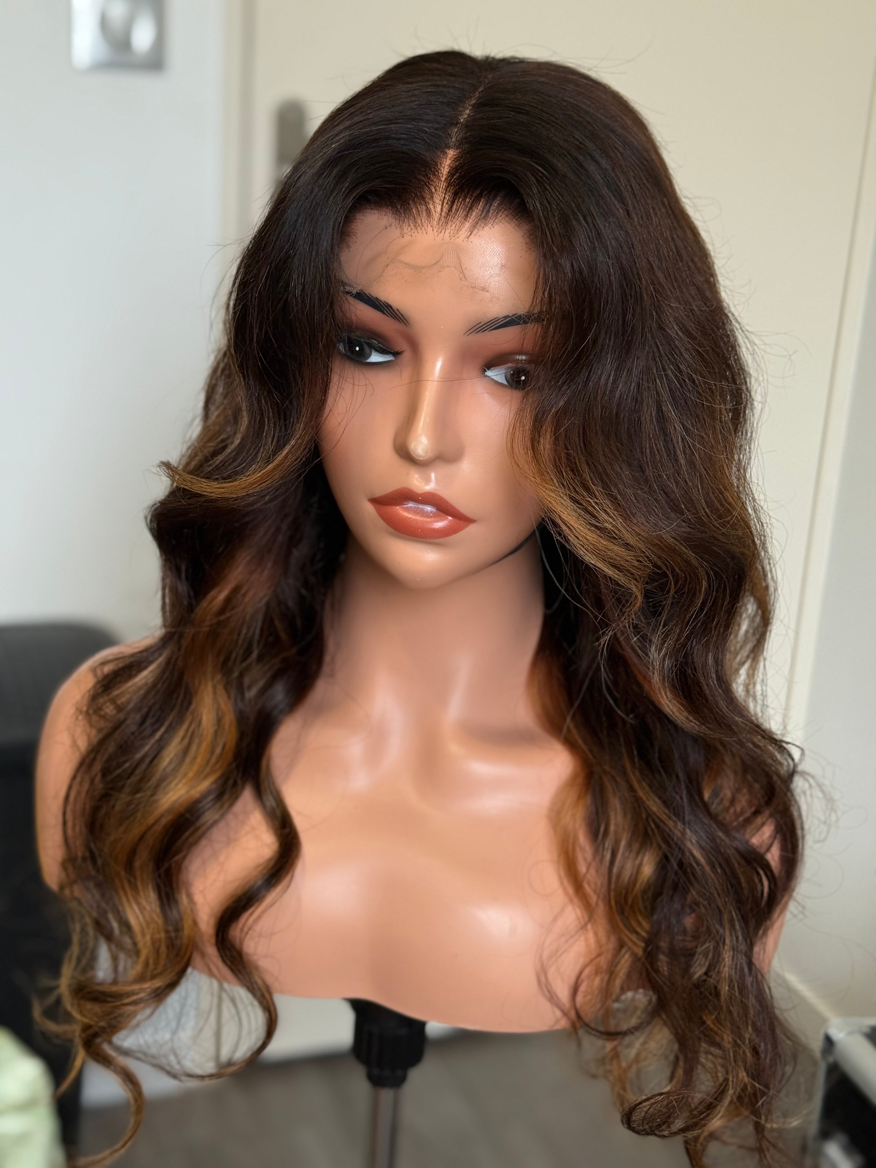 Virgin Hair Wig HD Glueless Highlight Body Wave HD Lace Wig