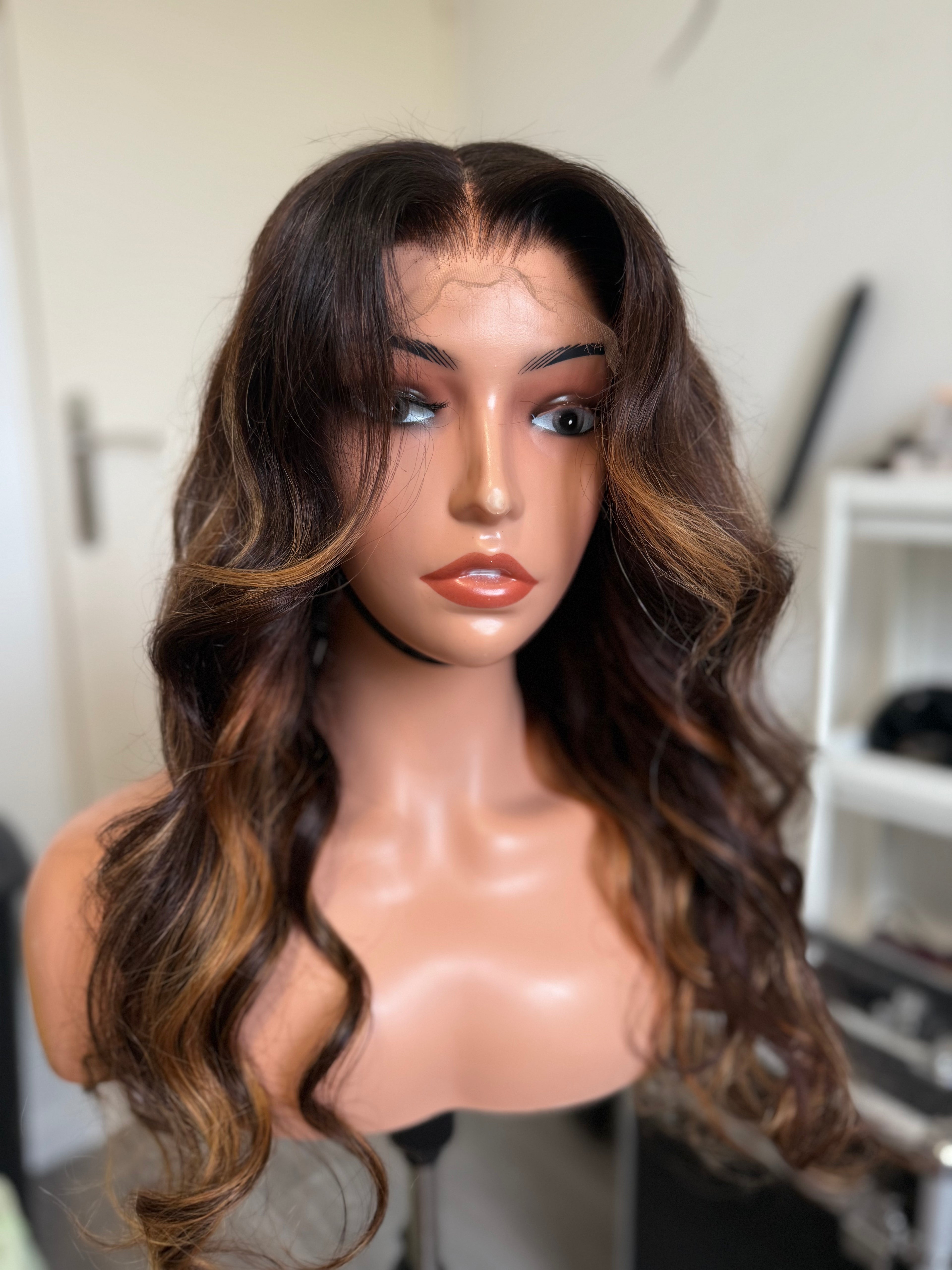 Virgin Hair Wig HD Glueless Highlight Body Wave HD Lace Wig